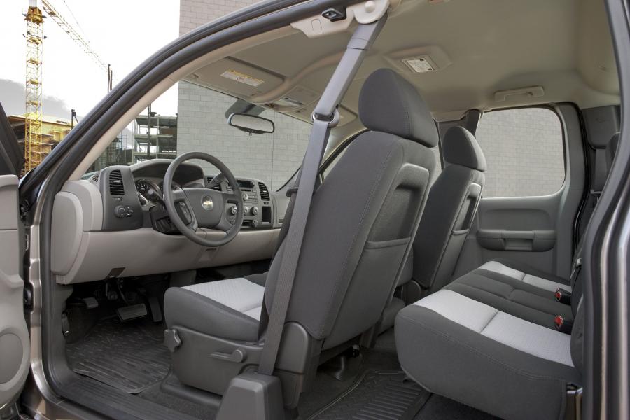  Chevrolet Silverado Heavy Duty Extended Cab 2007 года  (фото 23 из 54)